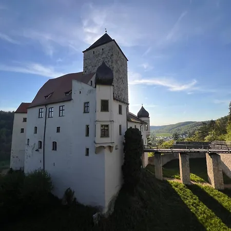 Appartement Drei Burgen Blick *